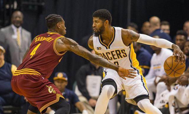 长传找前场 长传找前场